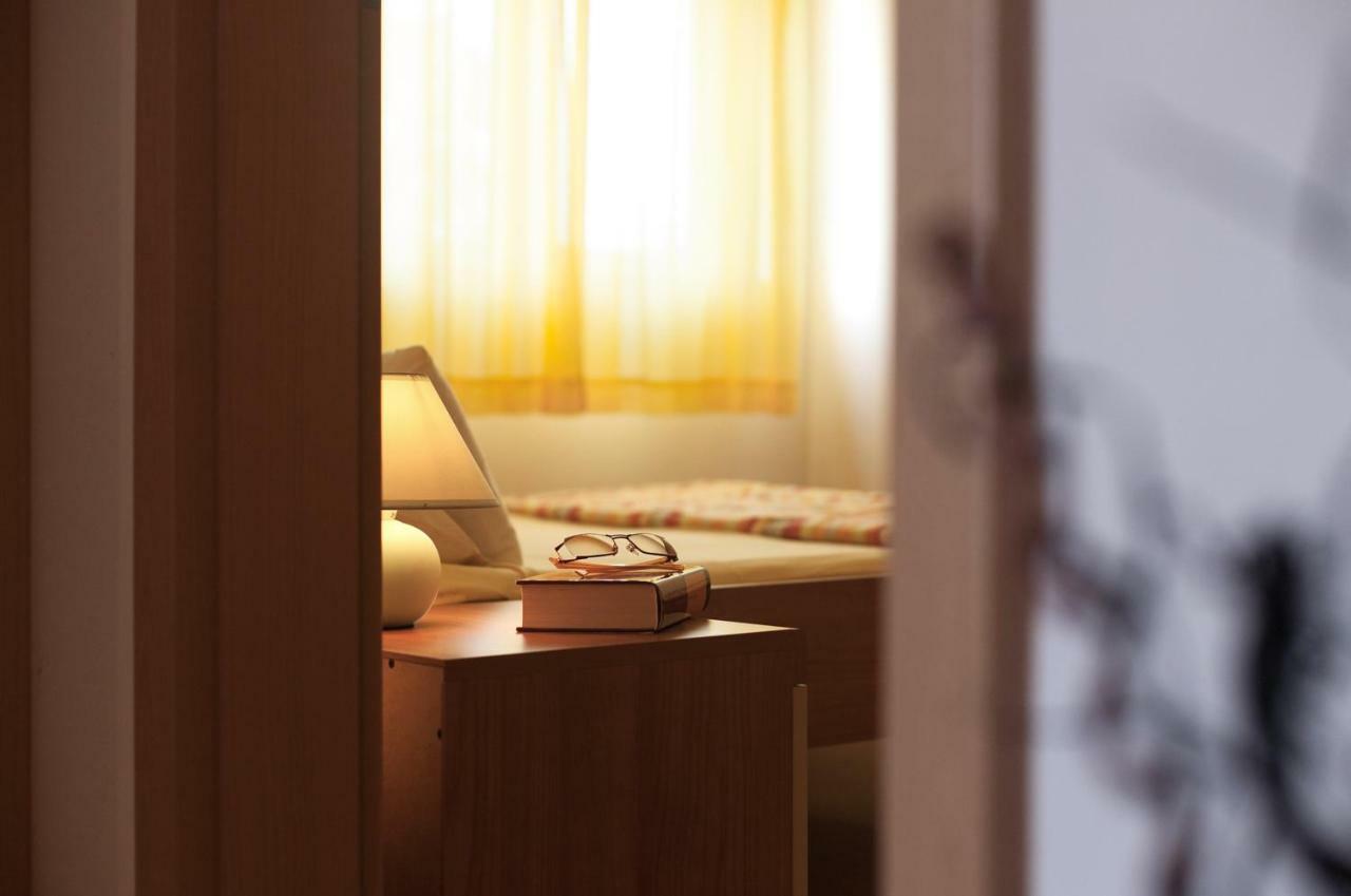 Apartment Helga Лижнян Экстерьер фото